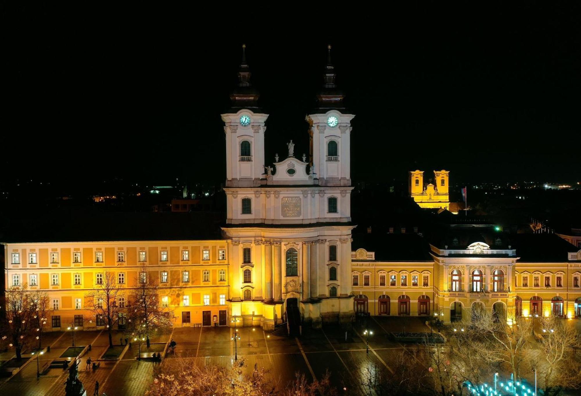 Eger Tower View Apartment Exteriér fotografie